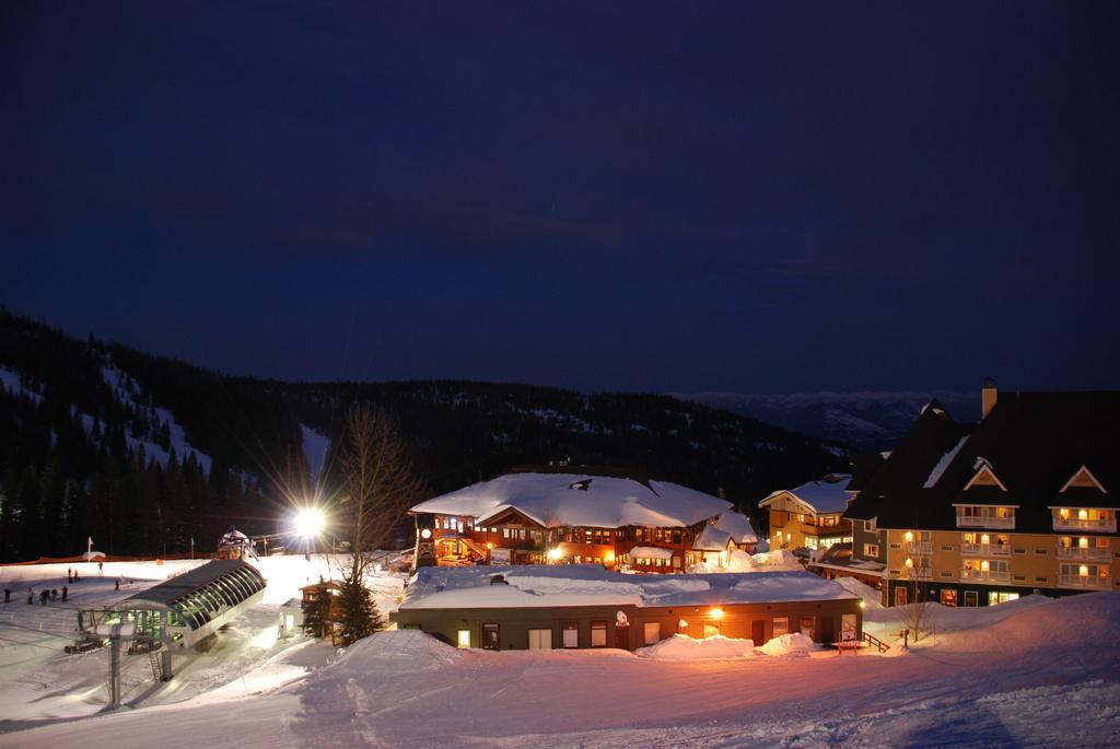 סנדפוינט Schweitzer Mountain Resort White Pine Lodge מראה חיצוני תמונה